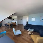 Sunset Apartment *